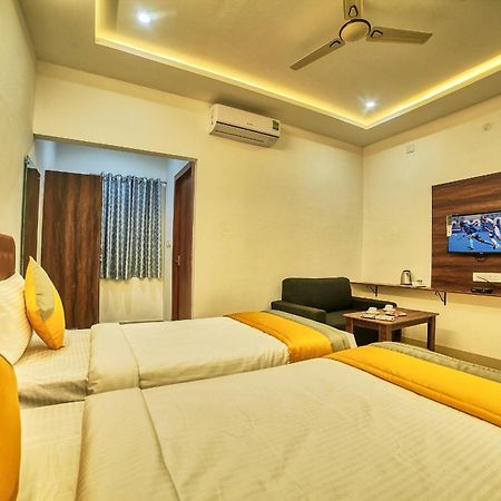 Visa Inn Hotel 4Kms From Airport L Free Airport Pickup & Drop 24X7 Devanahalli Екстер'єр фото