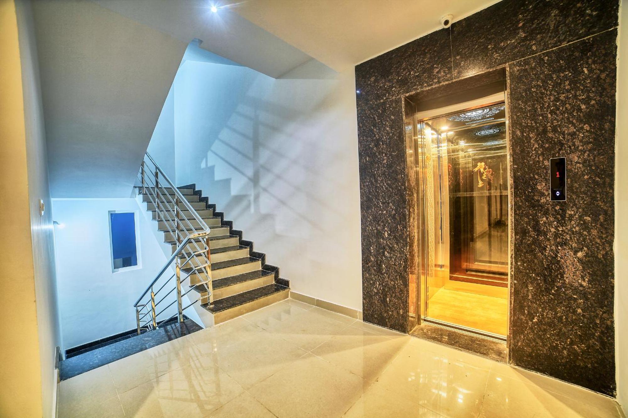 Visa Inn Hotel 4Kms From Airport L Free Airport Pickup & Drop 24X7 Devanahalli Екстер'єр фото